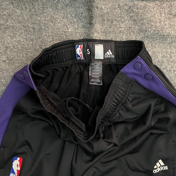 SACRAMENTO KINGS NBA Tear-Away Warm-Up Pants - Picture 10 of 15